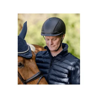 Casco negro Swing
