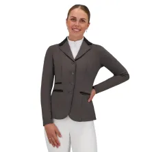Americana de concurso, Juliet-QHP