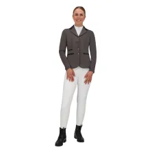 Americana de concurso, Juliet-QHP