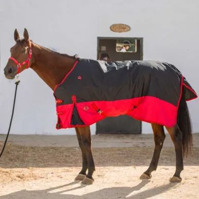 Manta exterior impermeable 220 gr